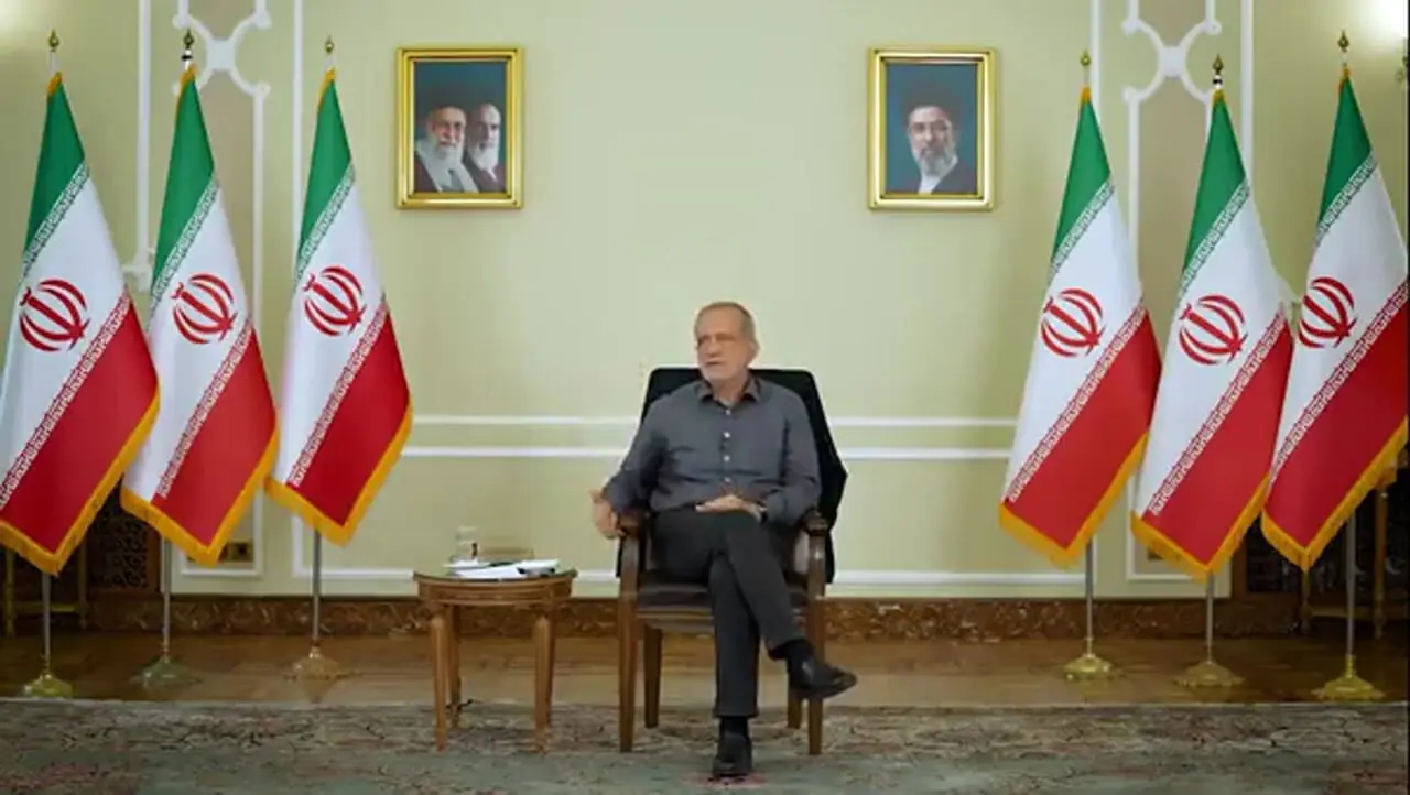 جمله توجهبرانگیز پزشکیان درباره رهبر انقلاب در تلویزیون