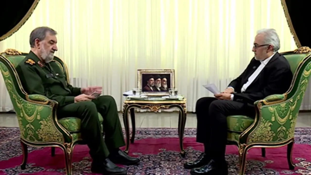 محسن رضایی در تلویزیون به ترامپ پیغام جنگ فرستاد