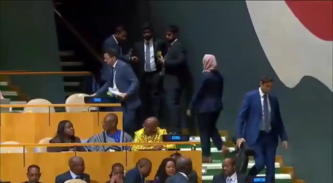 اقدام خبرساز هیئت اسرائیل هنگام سخنرانی اردوغان